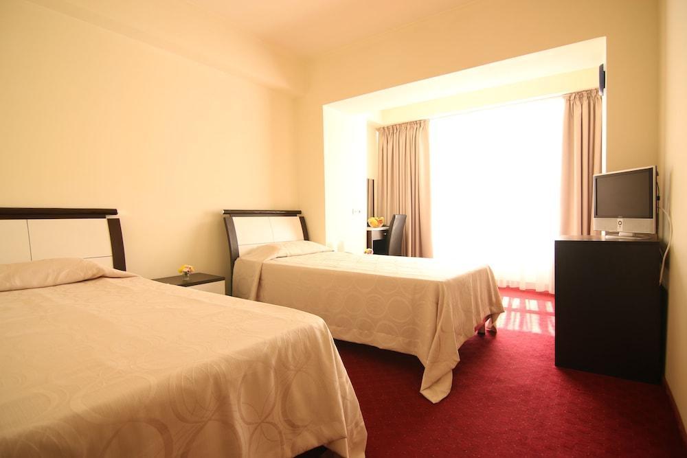Lina Hotel